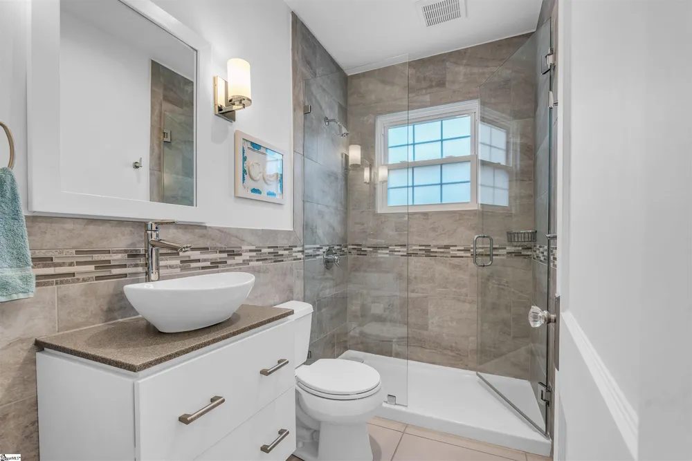 209 Cleveland St, Greenville, SC 29601