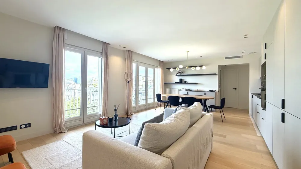 Paris 16th (Porte-Dauphine), 75116, France