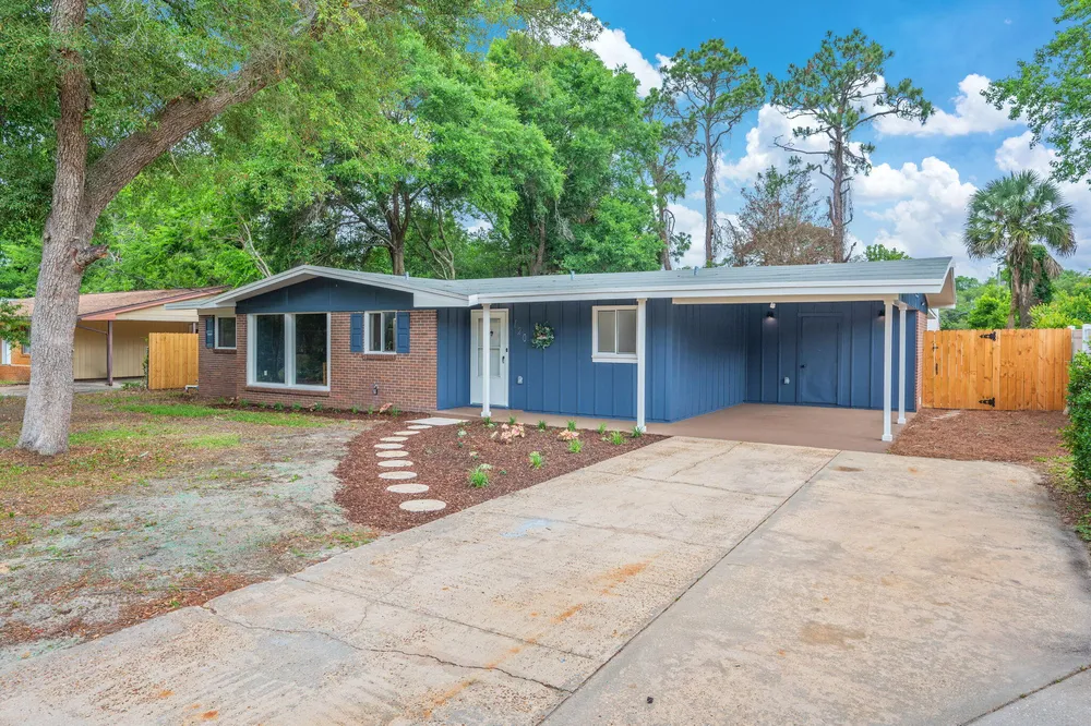 120 Jamestown Ave, Fort Walton Beach, FL 32547