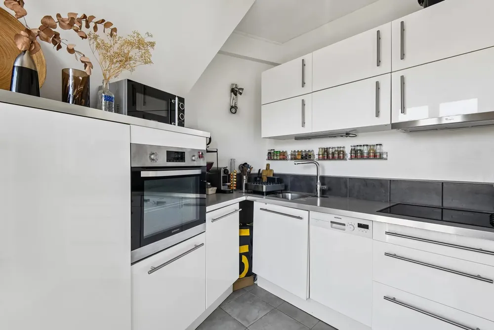Paris 9th (Faubourg-Montmartre), 75009, France