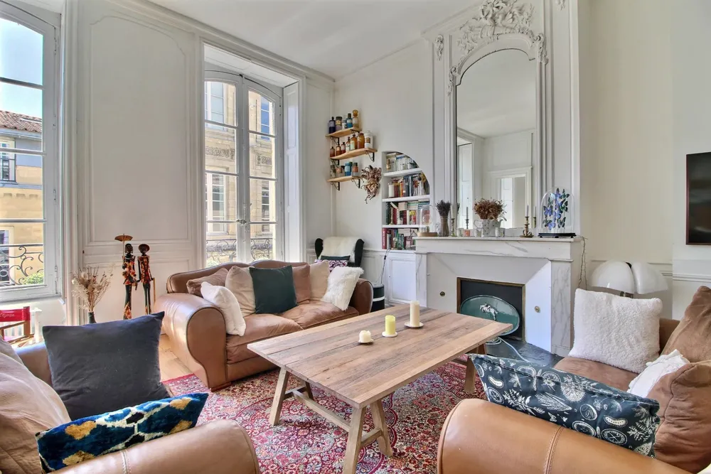 Bordeaux, 33000, France