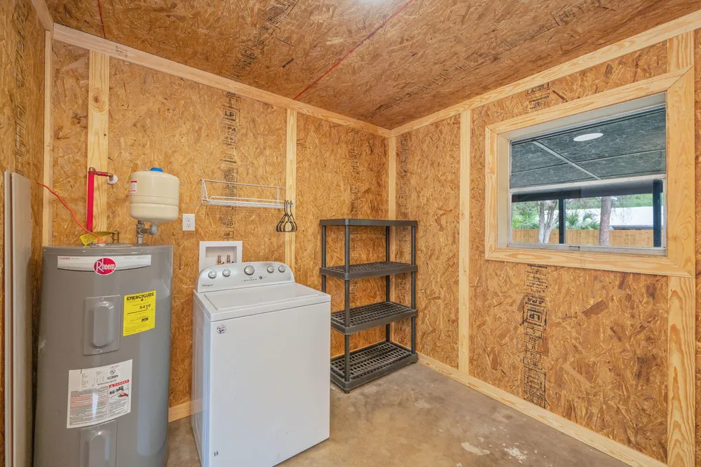 120 Jamestown Ave, Fort Walton Beach, FL 32547