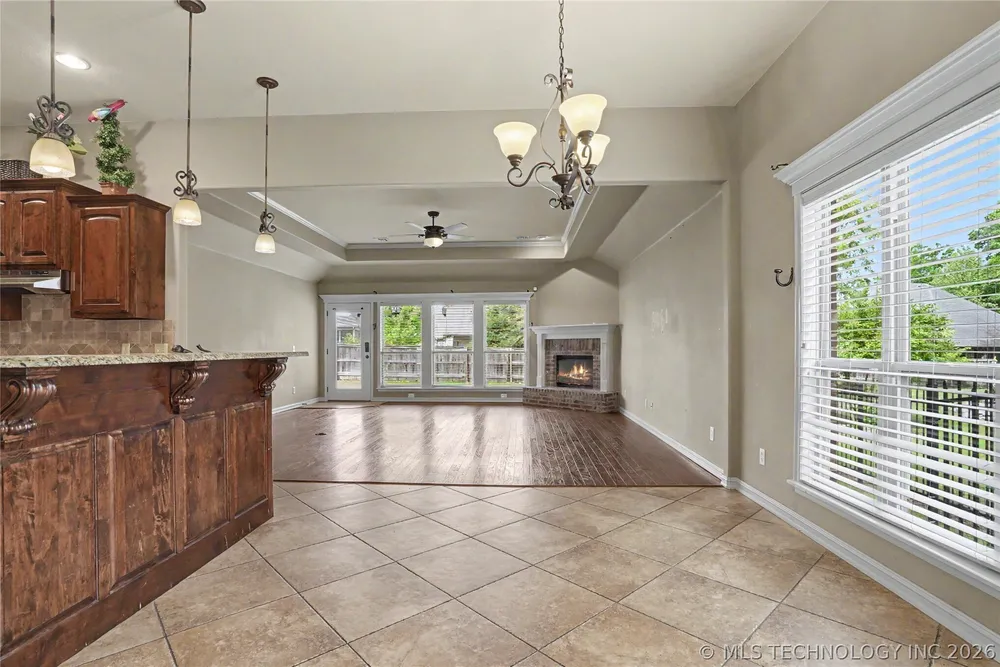 3108 S Gardenia Ct, Broken Arrow, OK 74012