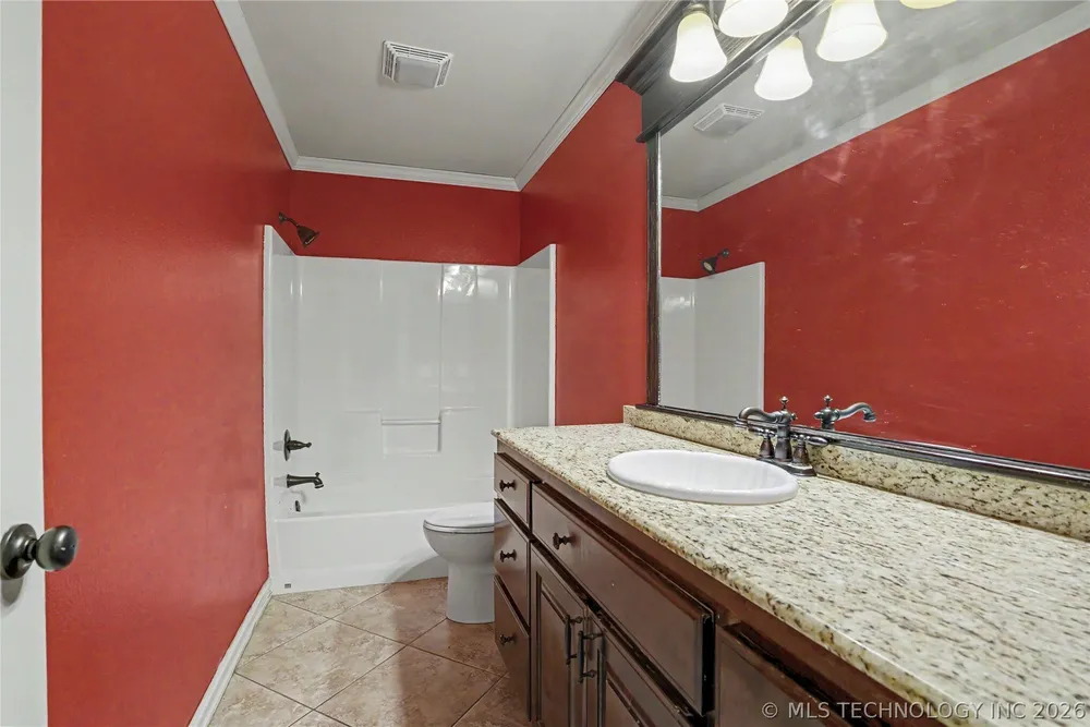 3108 S Gardenia Ct, Broken Arrow, OK 74012