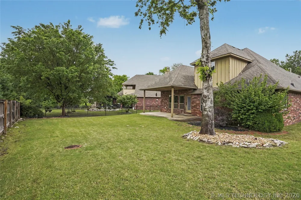 3108 S Gardenia Ct, Broken Arrow, OK 74012