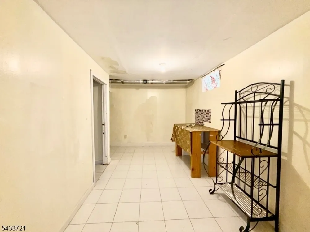 659 S 2nd St, Plainfield, NJ 07060