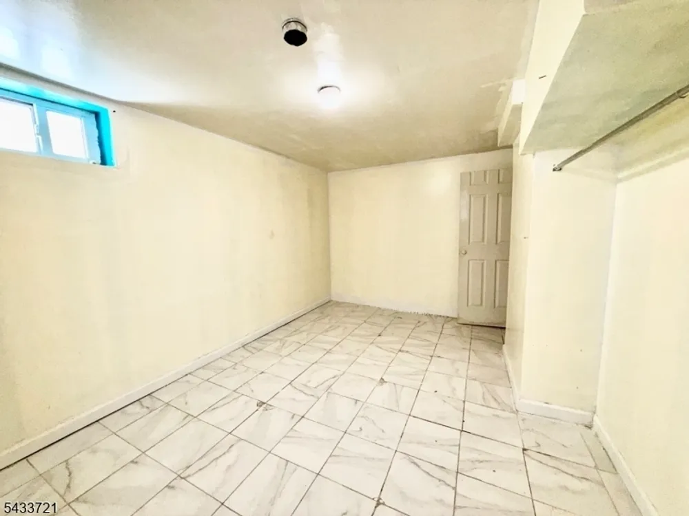 659 S 2nd St, Plainfield, NJ 07060
