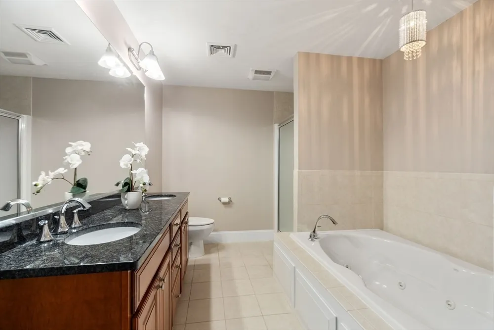 3 Pine Ridge Dr, Medway, MA 02053