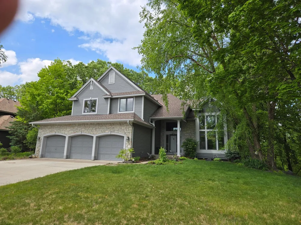13856 Essex Trail, Apple Valley, MN 55124