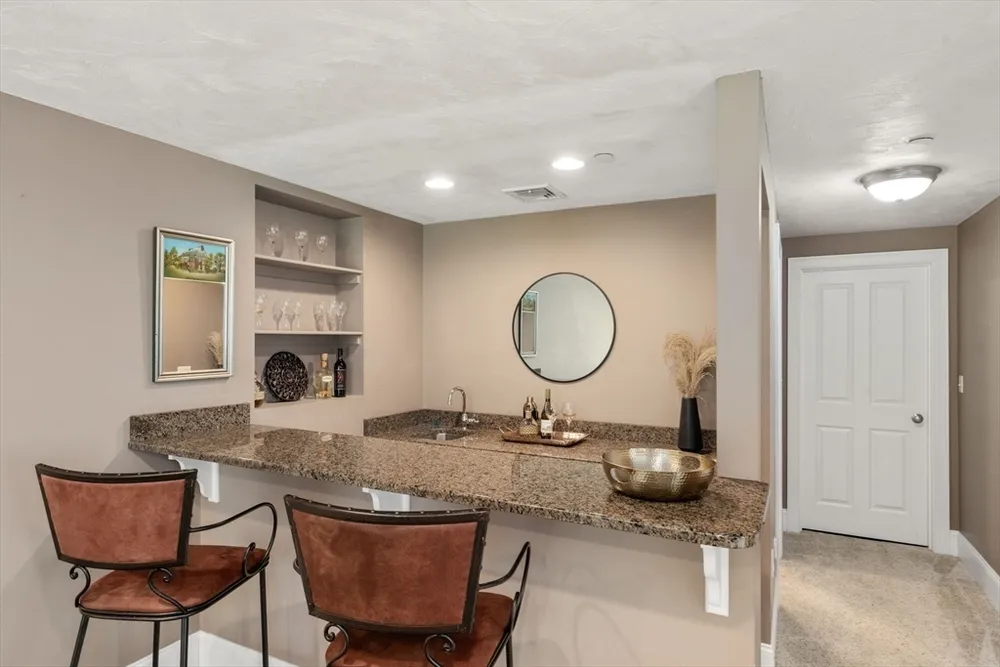 3 Pine Ridge Dr, Medway, MA 02053