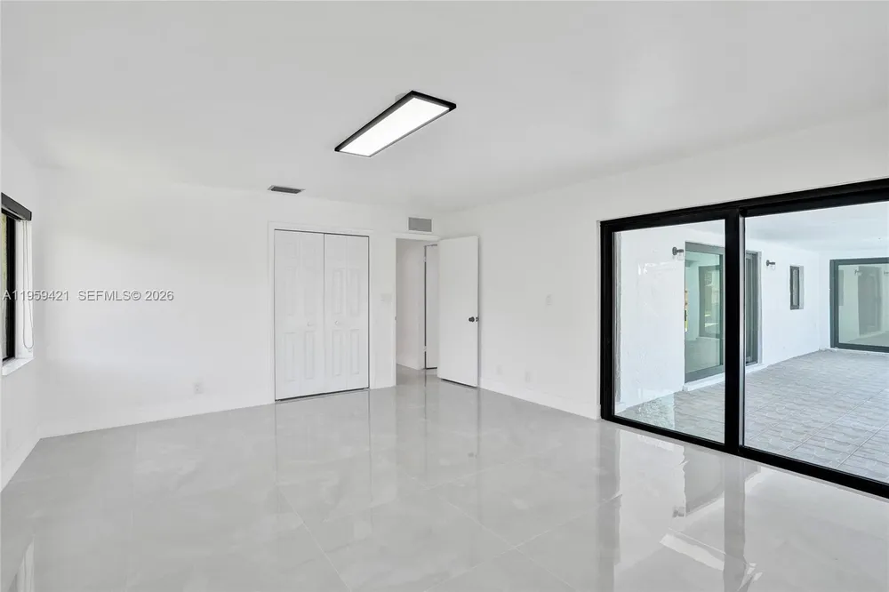 16653 Golfview Dr, Weston, FL 33326