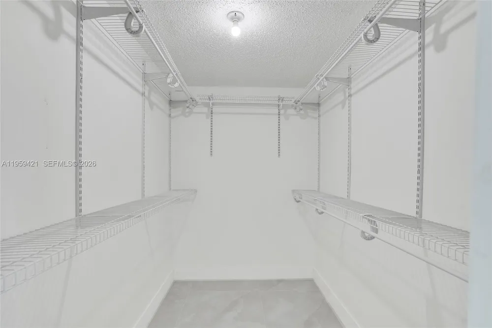 16653 Golfview Dr, Weston, FL 33326