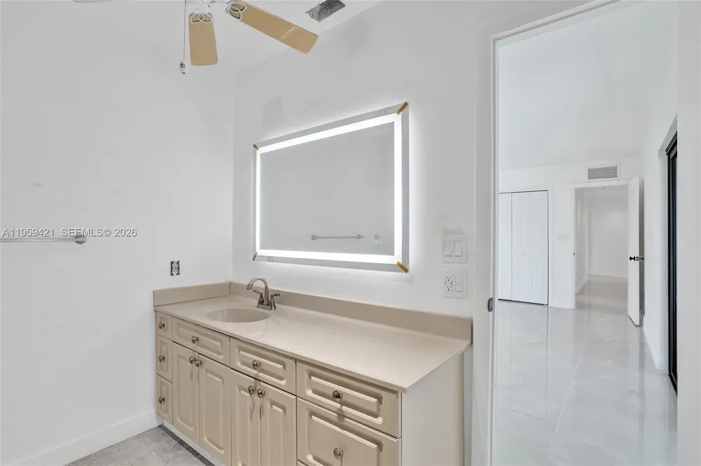 16653 Golfview Dr, Weston, FL 33326