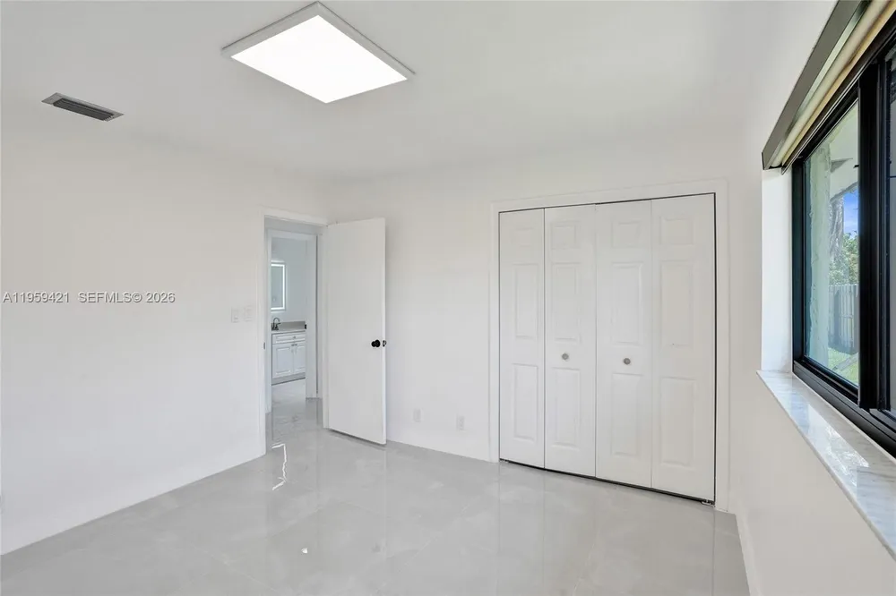 16653 Golfview Dr, Weston, FL 33326