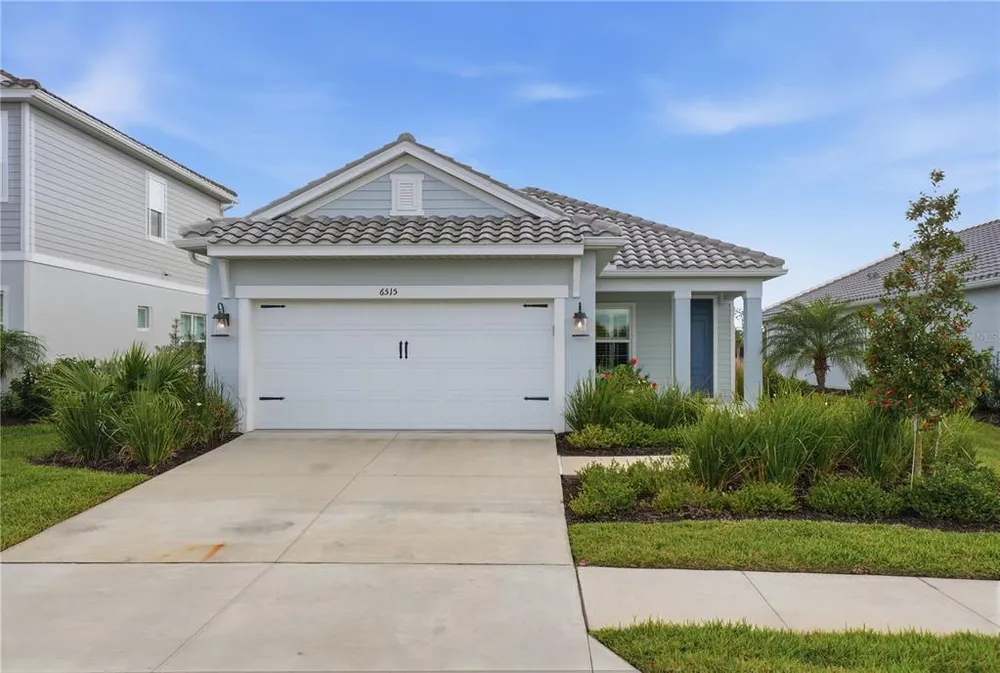 6515 Big Bayou Dr, Sarasota, FL 34241