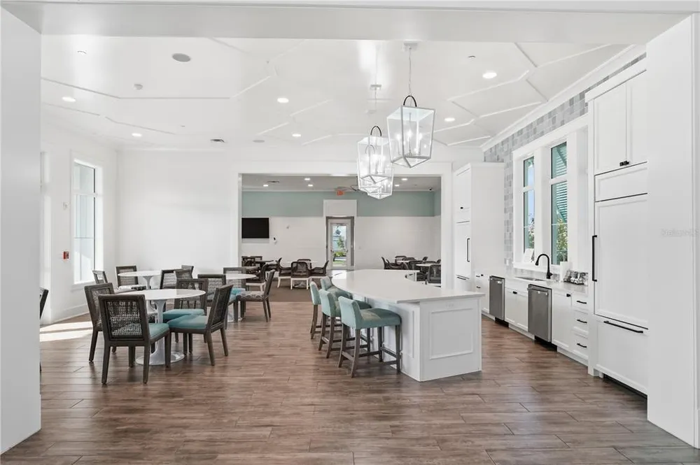 6515 Big Bayou Dr, Sarasota, FL 34241