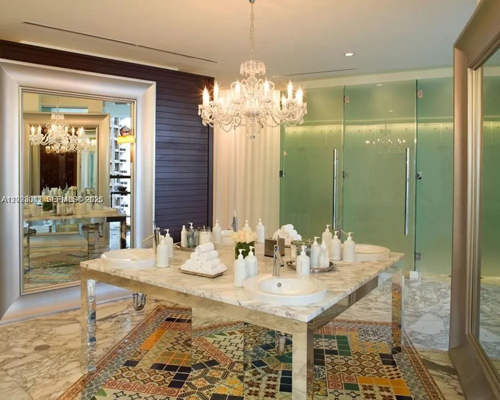 485 Brickell Ave, Miami, FL 33131