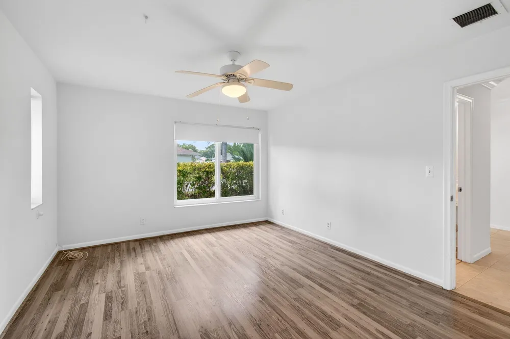 201 Del Rio Blvd, Boca Raton, FL 33432