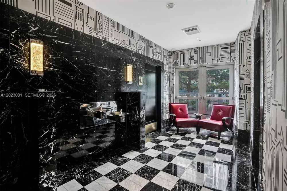 485 Brickell Ave, Miami, FL 33131