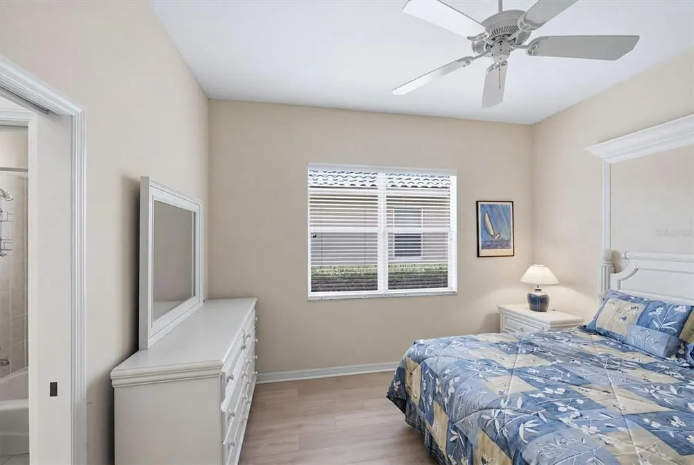 401 Marsh Creek Rd, Venice, FL 34292