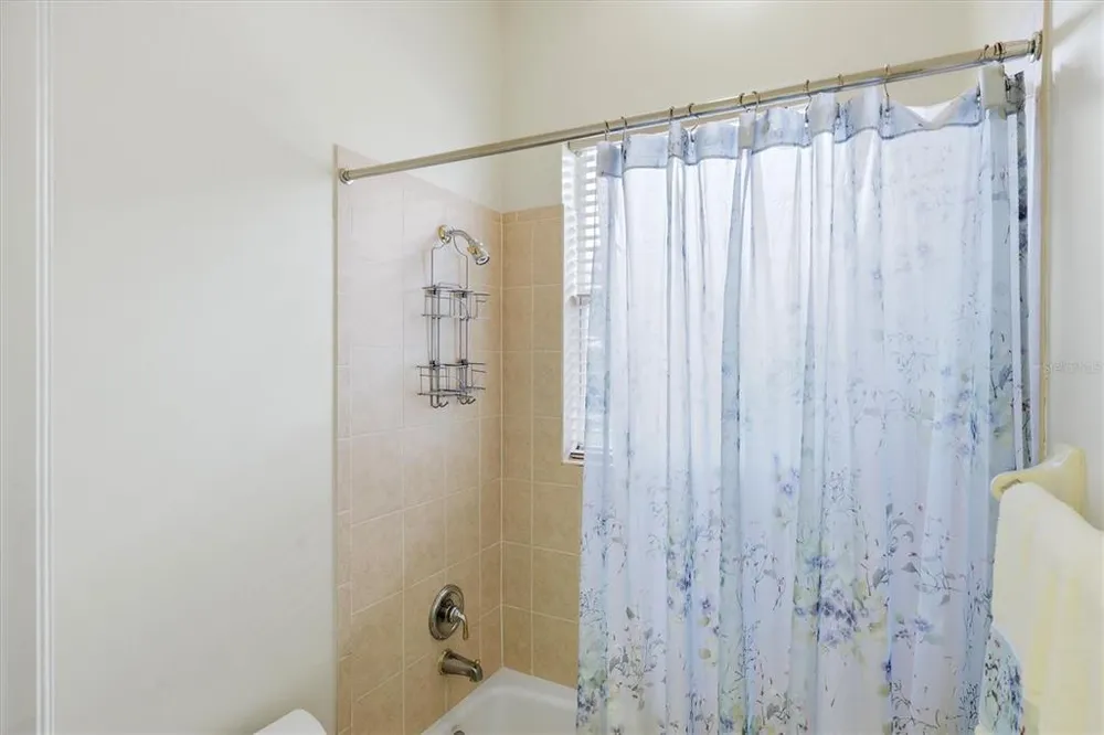 401 Marsh Creek Rd, Venice, FL 34292