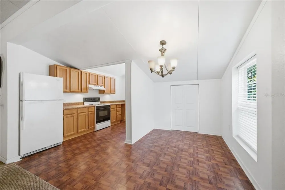 15612 Howell Park Ln, Tampa, FL 33625