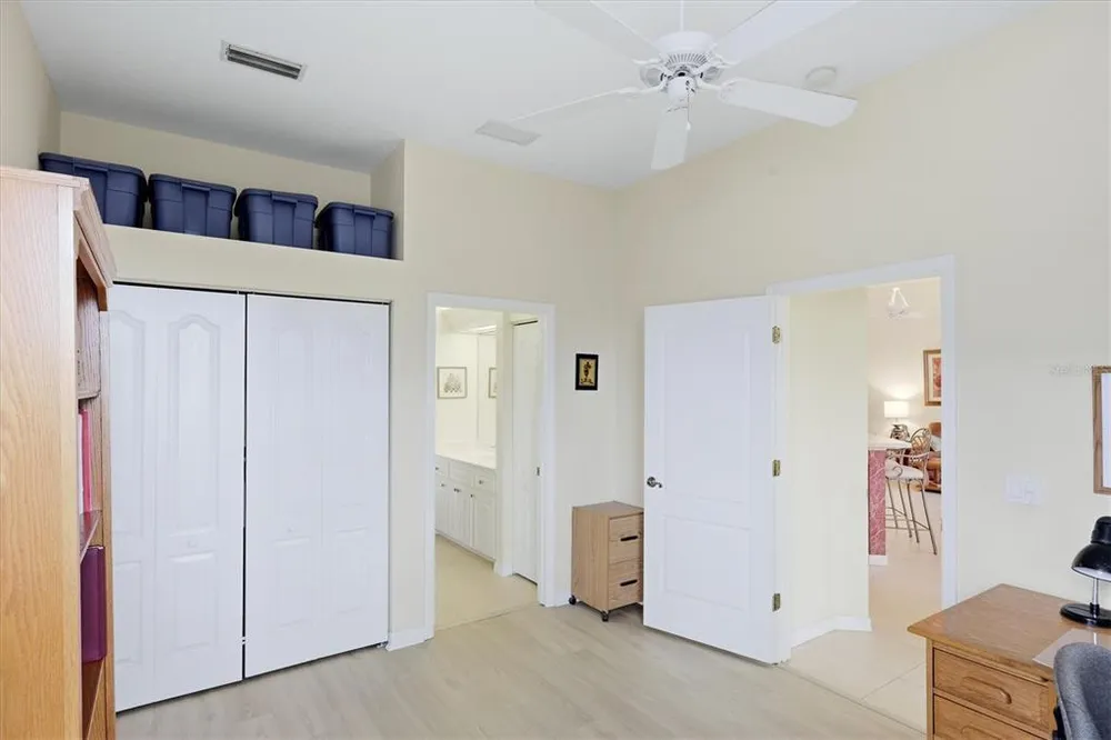 401 Marsh Creek Rd, Venice, FL 34292