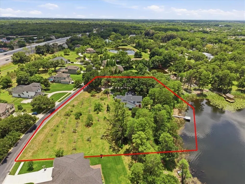 15612 Howell Park Ln, Tampa, FL 33625