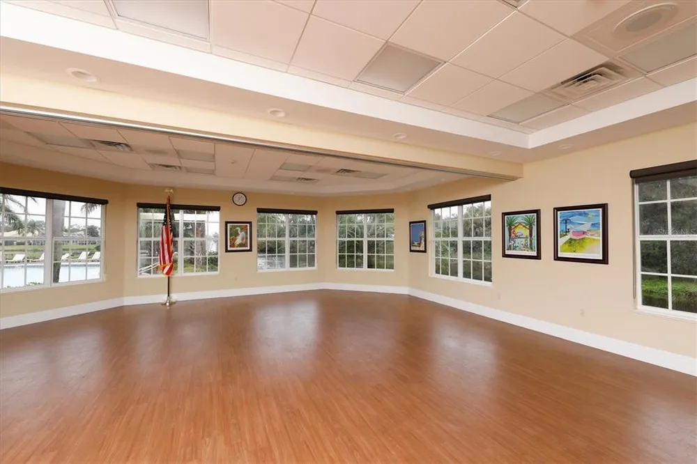 401 Marsh Creek Rd, Venice, FL 34292