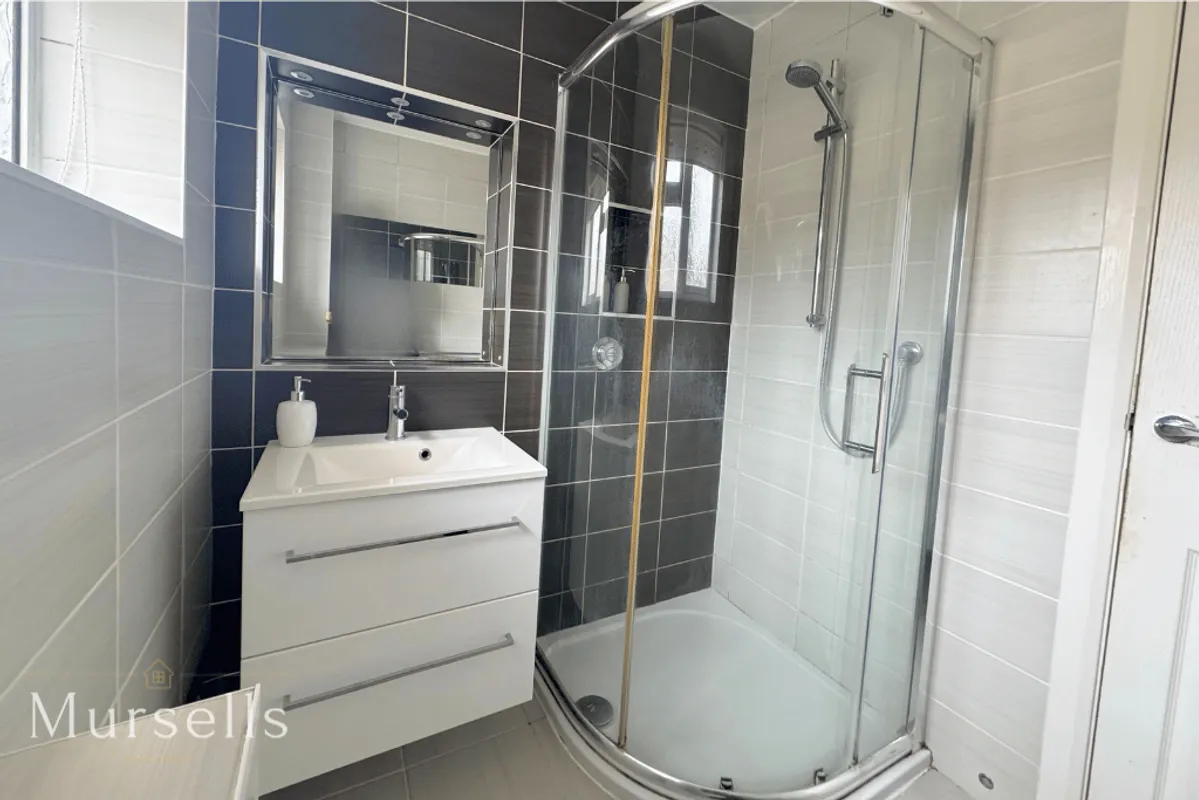 Redshank Close, Poole, BH17
