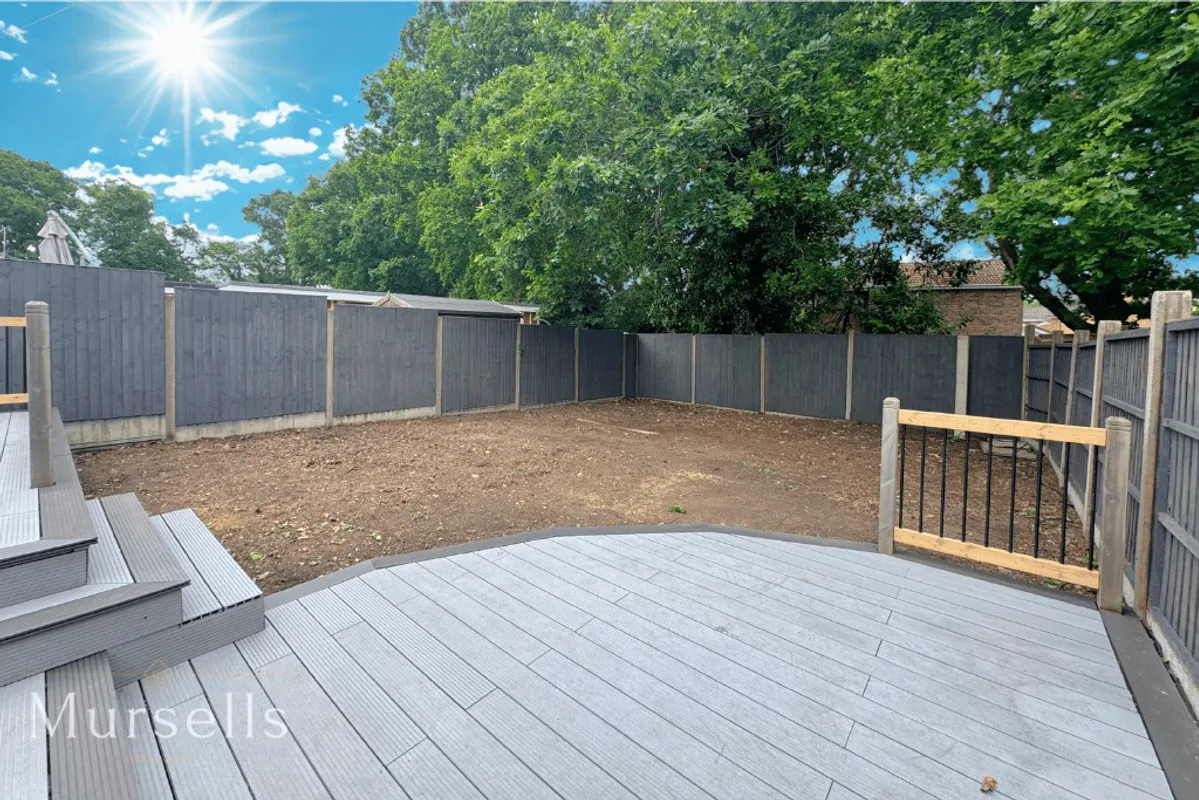 Redshank Close, Poole, BH17