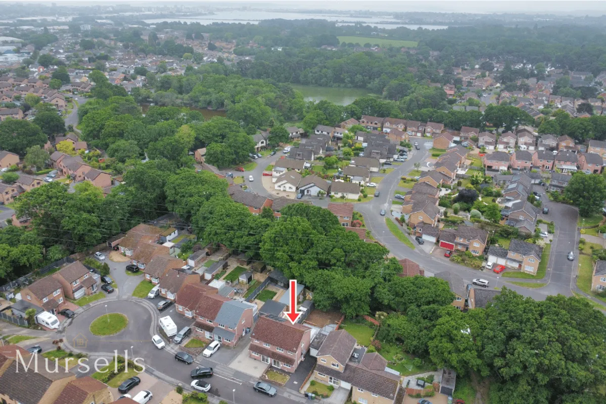Redshank Close, Poole, BH17