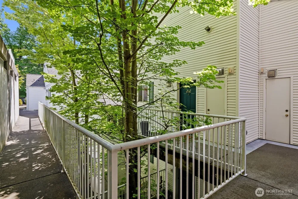 3970 129th Pl SE, Bellevue, WA 98006