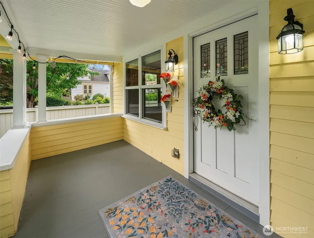 13039 56th Ave S, Tukwila, WA 98178