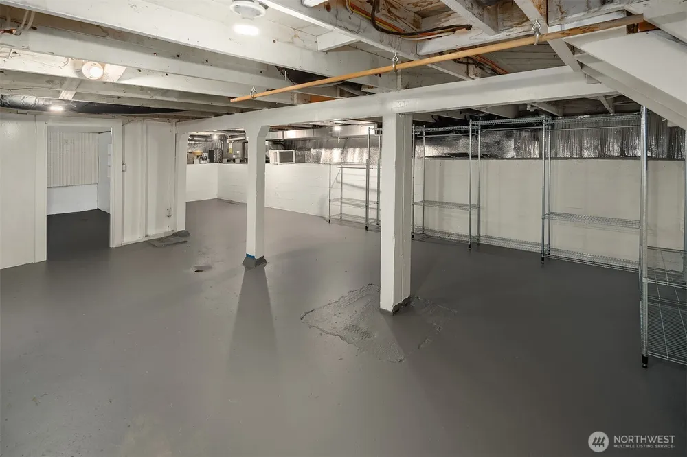 13039 56th Ave S, Tukwila, WA 98178