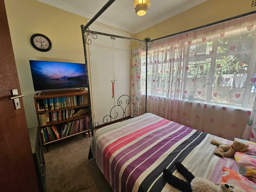 South Africa, Gauteng, Sunnyridge, Northridge Avenue, 25