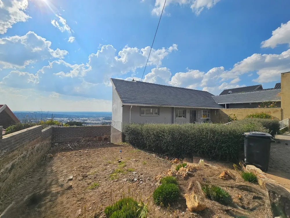 South Africa, Gauteng, Sunnyridge, Northridge Avenue, 25