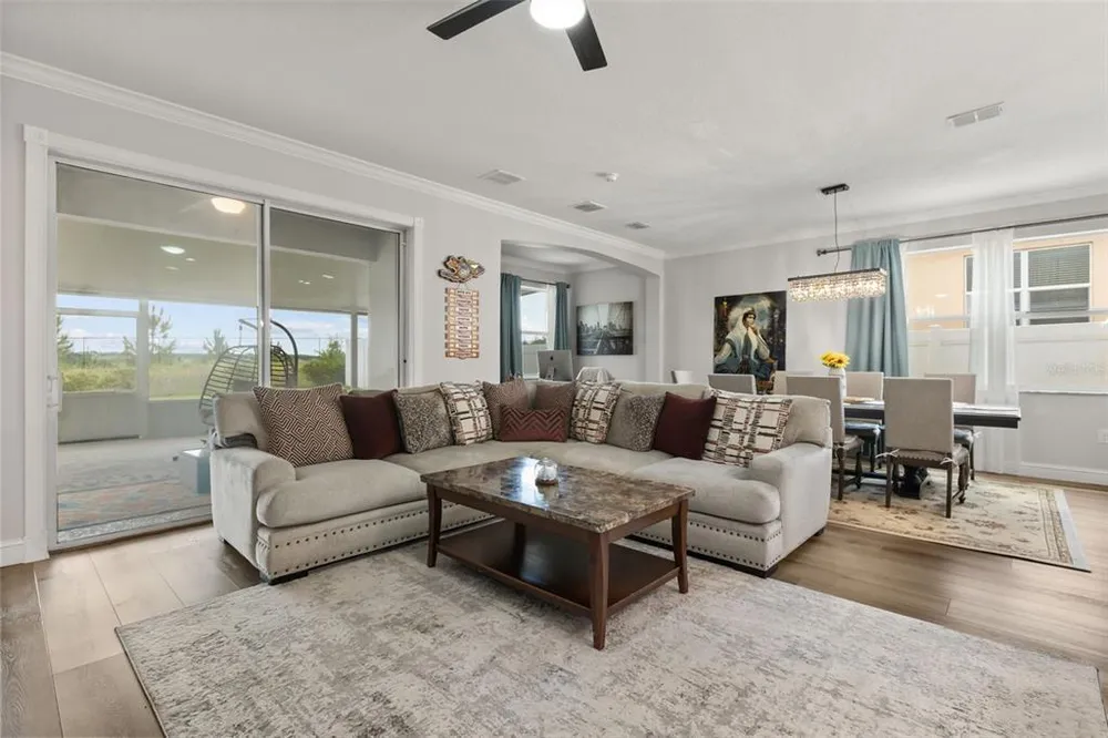 268 Jyoti Dr, Davenport, FL 33837