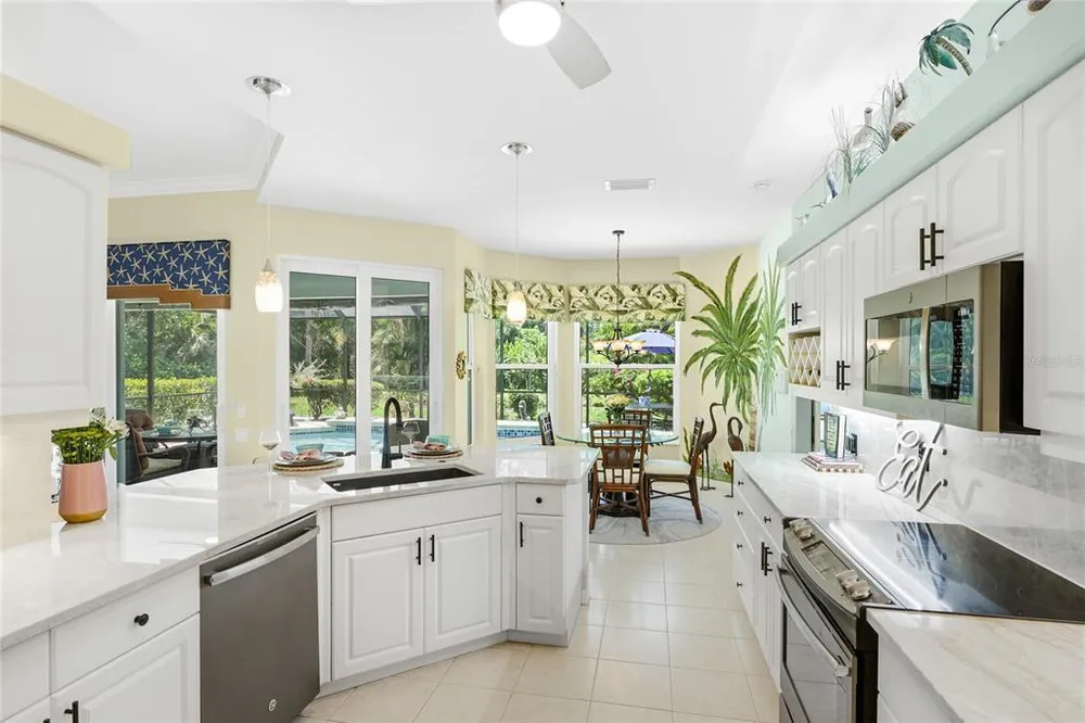 2102 Calusa Lakes Blvd, Nokomis, FL 34275