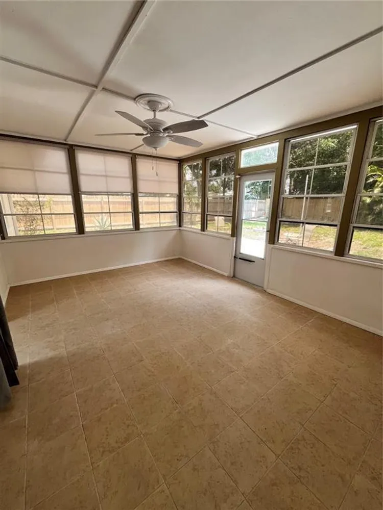 4414 Longford Dr, Sarasota, FL 34232