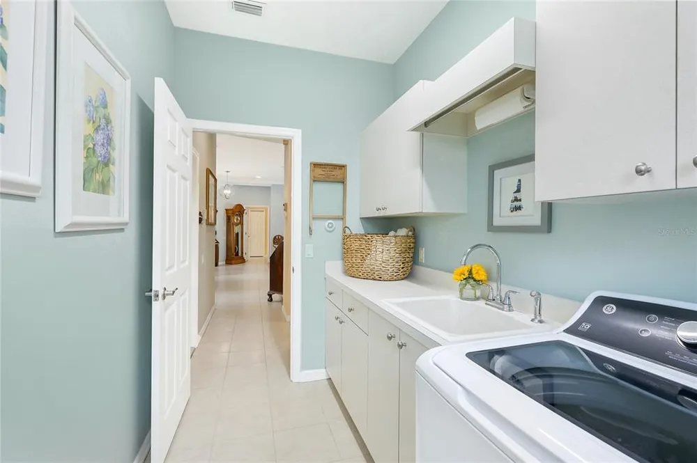 2102 Calusa Lakes Blvd, Nokomis, FL 34275