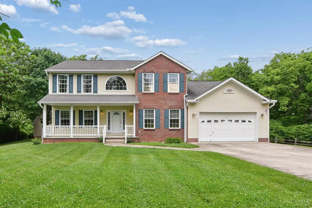 1109 Asbury Rd, Cincinnati, OH 45255