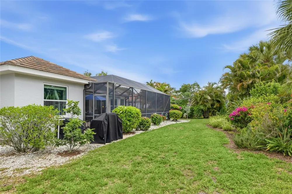 2102 Calusa Lakes Blvd, Nokomis, FL 34275