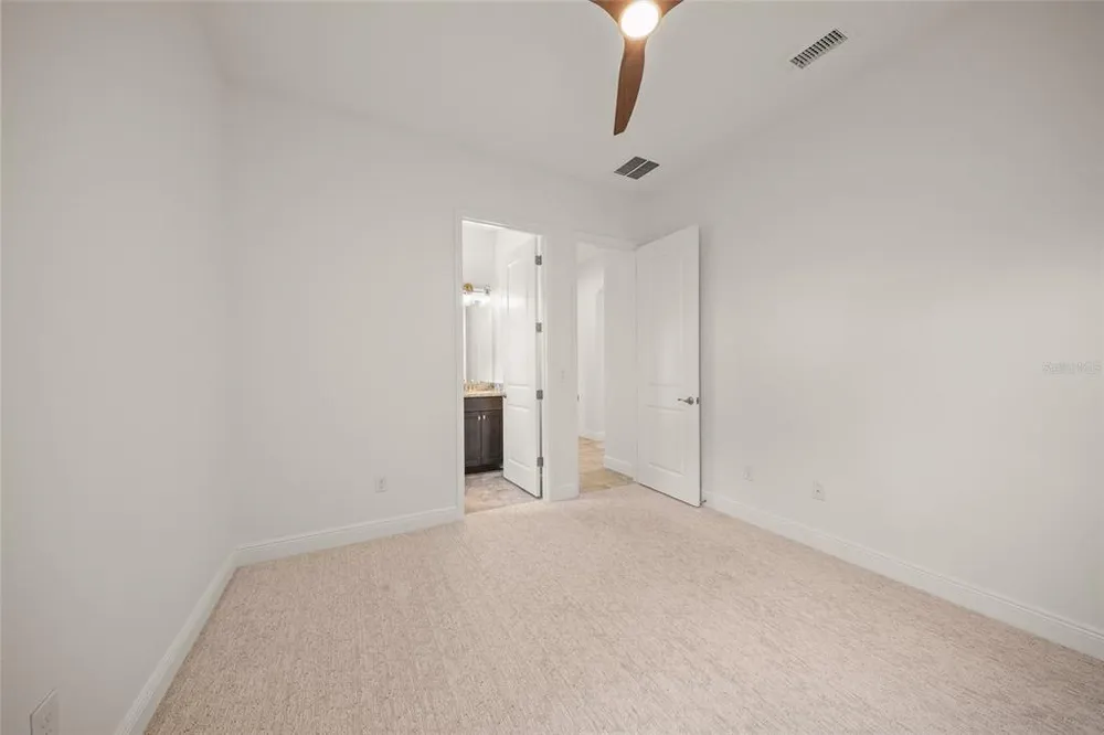 507 167th Blvd E, Bradenton, FL 34212