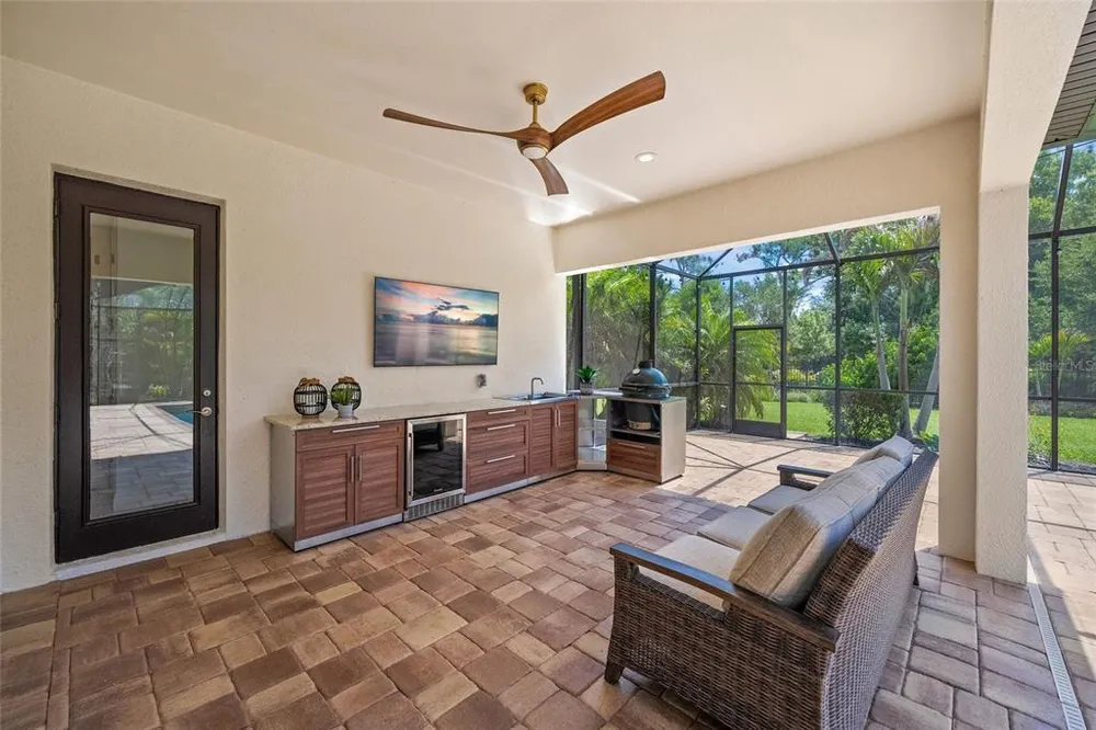 507 167th Blvd E, Bradenton, FL 34212