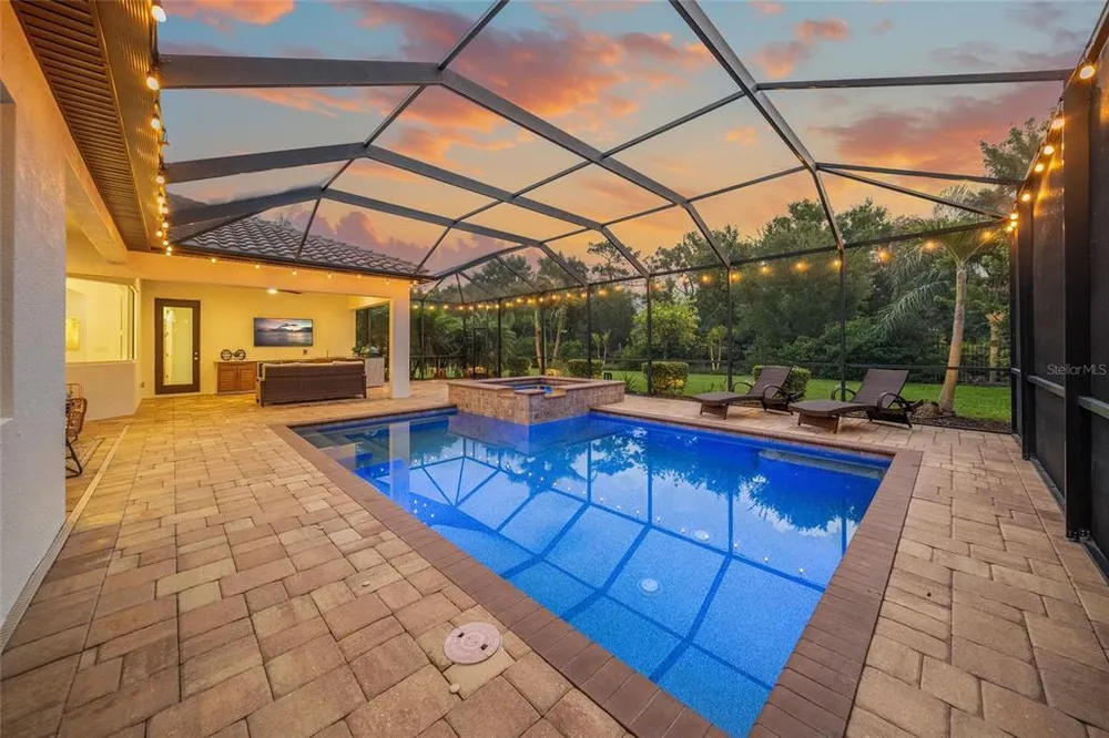 507 167th Blvd E, Bradenton, FL 34212