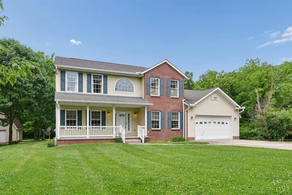 1109 Asbury Rd, Cincinnati, OH 45255