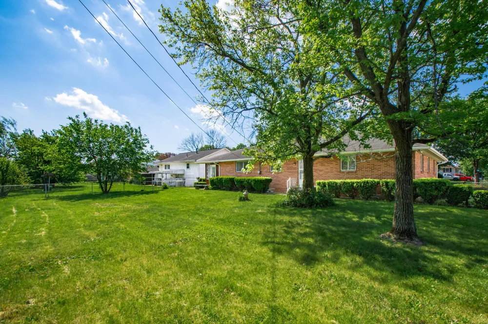 2928 N Gresham Rd, Columbus, OH 43204