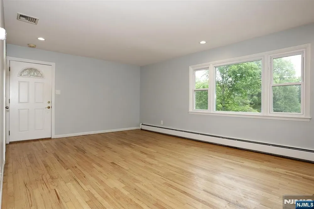 22 Mountain Ave, Westwood, NJ 07675