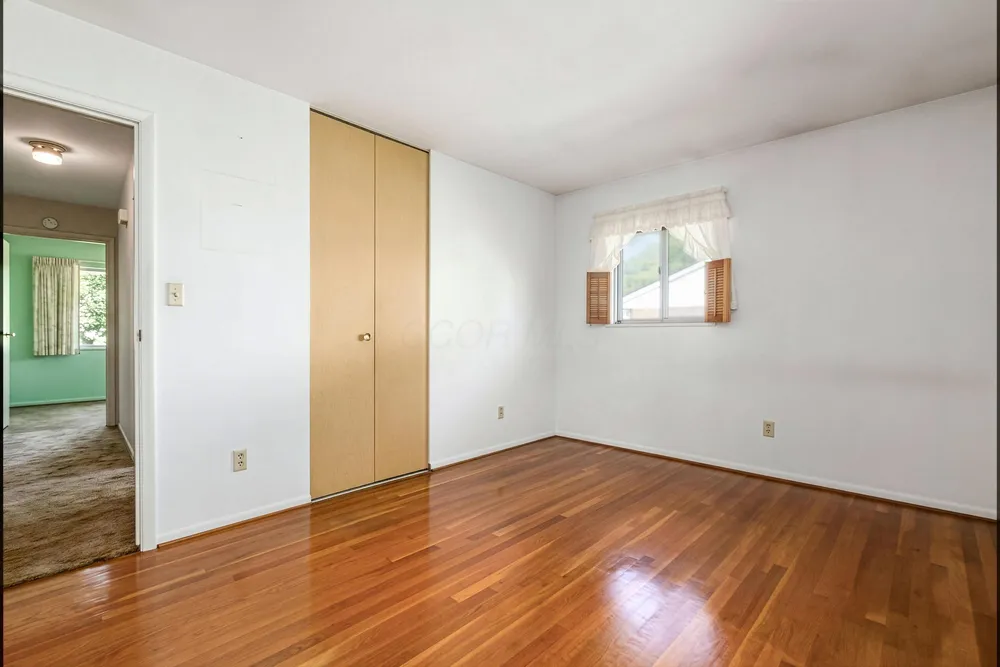 2928 N Gresham Rd, Columbus, OH 43204